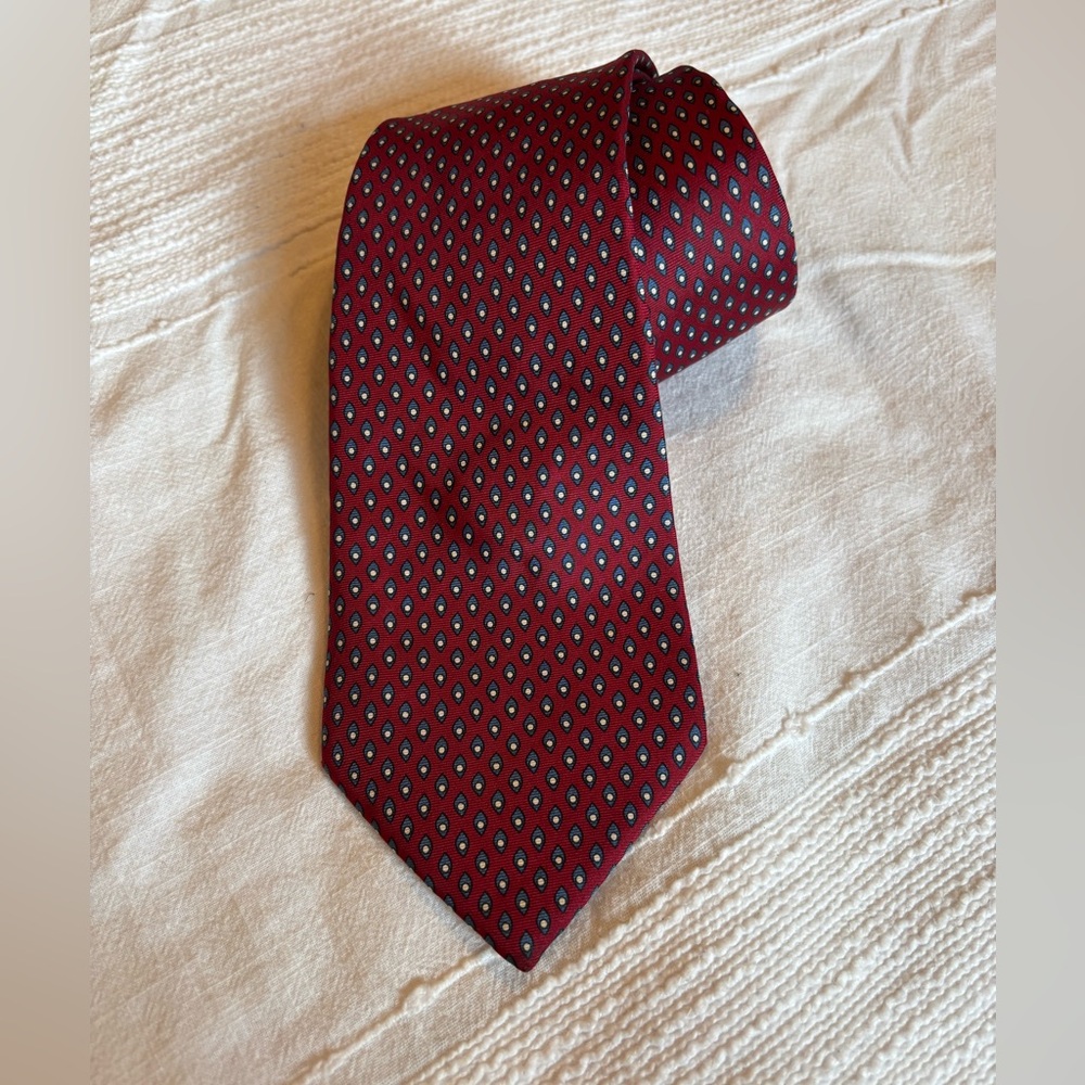 Christian Dior Red Silk Tie w Blue Diamond pattern
